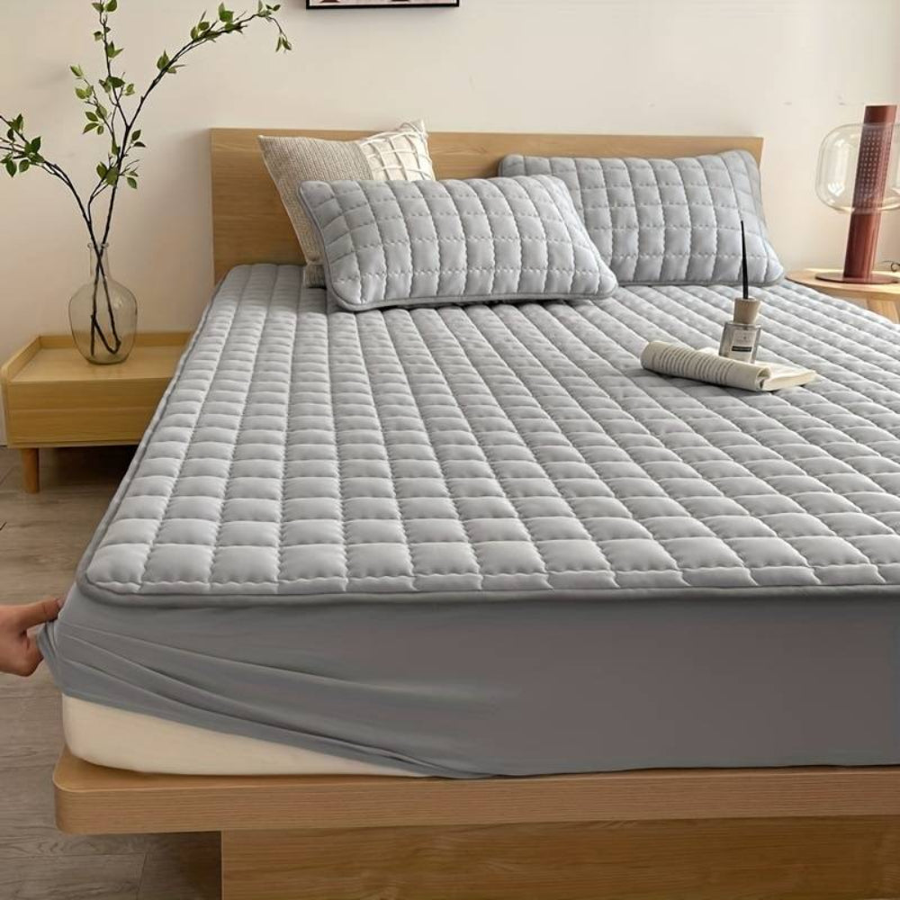 Hypoallergenic Fitted Sheet Soft Mattress Protector