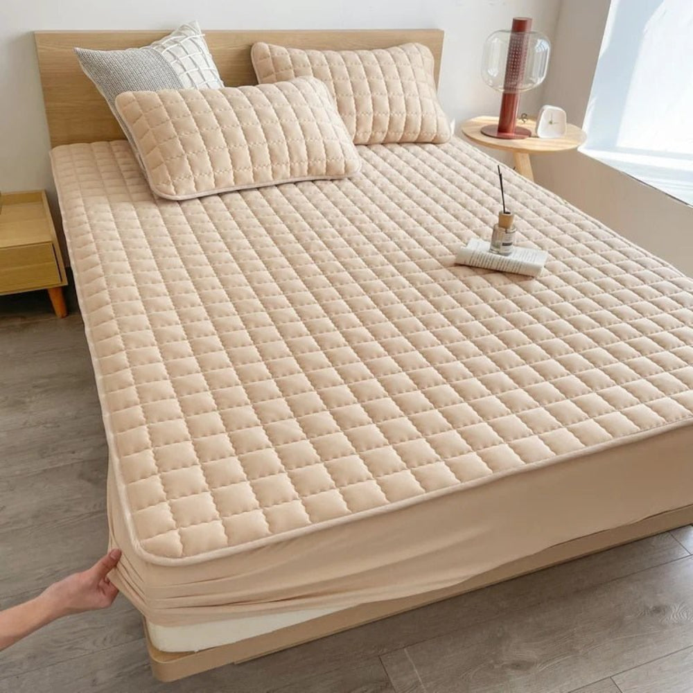 Hypoallergenic Fitted Sheet Soft Mattress Protector